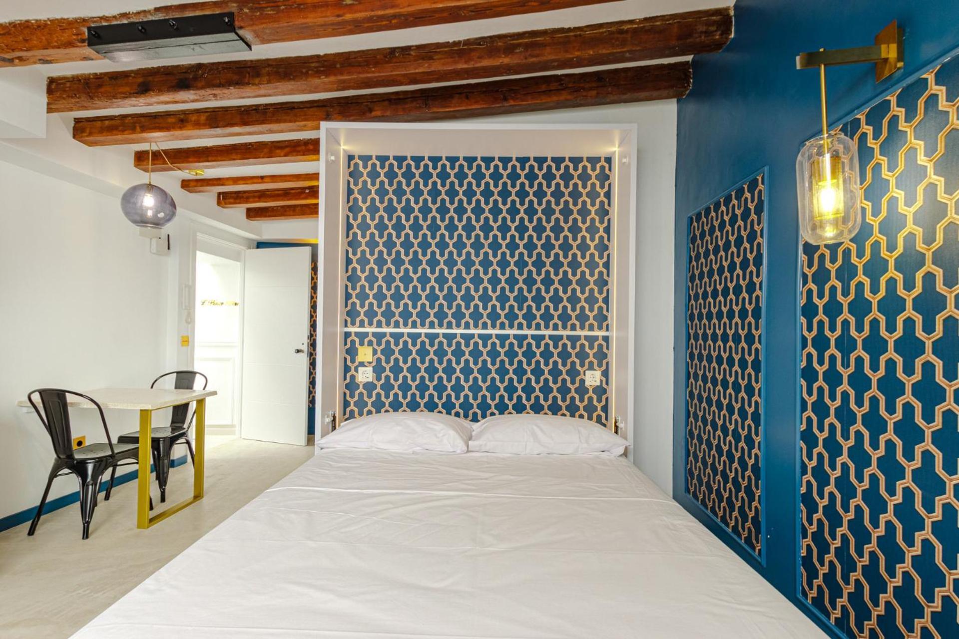 Luxurious Studio In Historic Center Of Alicante Exterior photo